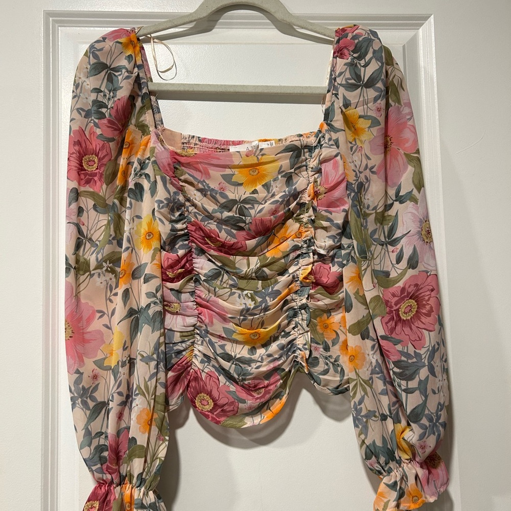 ASTR Floral Ruched Women's Top